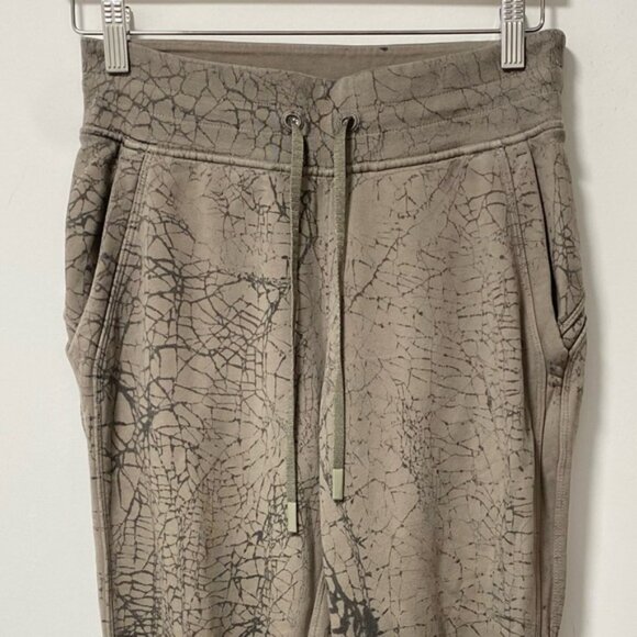 Lululemon Warm Jogger Pants Brown with Black Details Size 6 - Picture 5 of 8